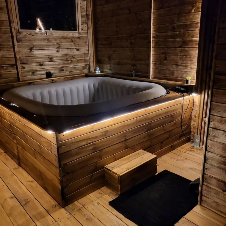 Construction d'un abri pour jacuzzi vers Bourg-en-Bresse, Bourg-en-Bresse, L'Art Italien - NERI Mauro