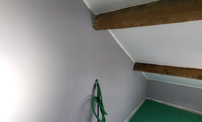 Application peinture décorative combles à Bourg en Bresse