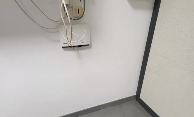 Reprise avec enduissage et peinture