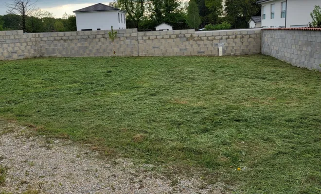 Terrain en cours de préparation